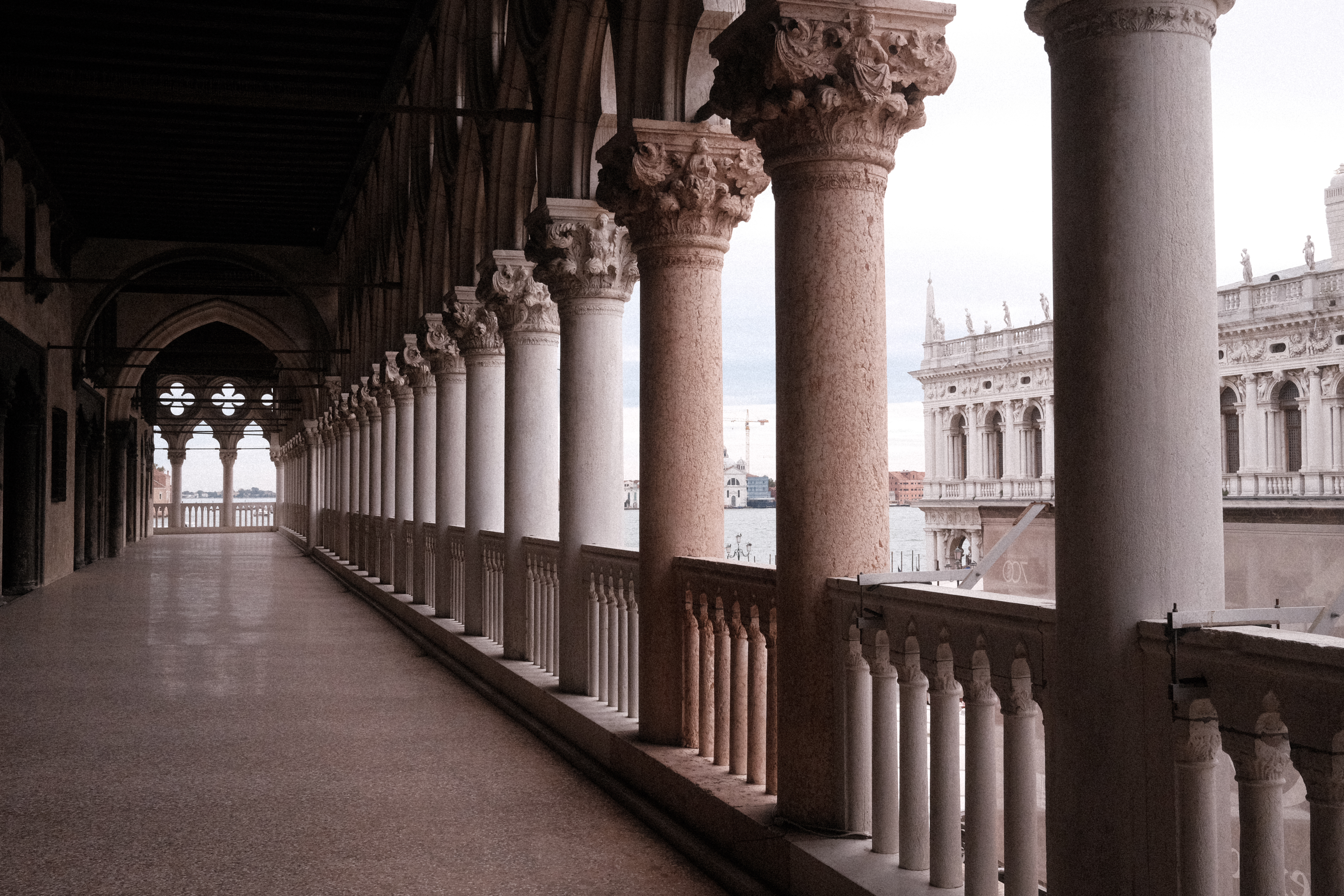 The balcony where the Doge would address the people of Venice, featuring the 2 red marble pillars between which the Doge would stand