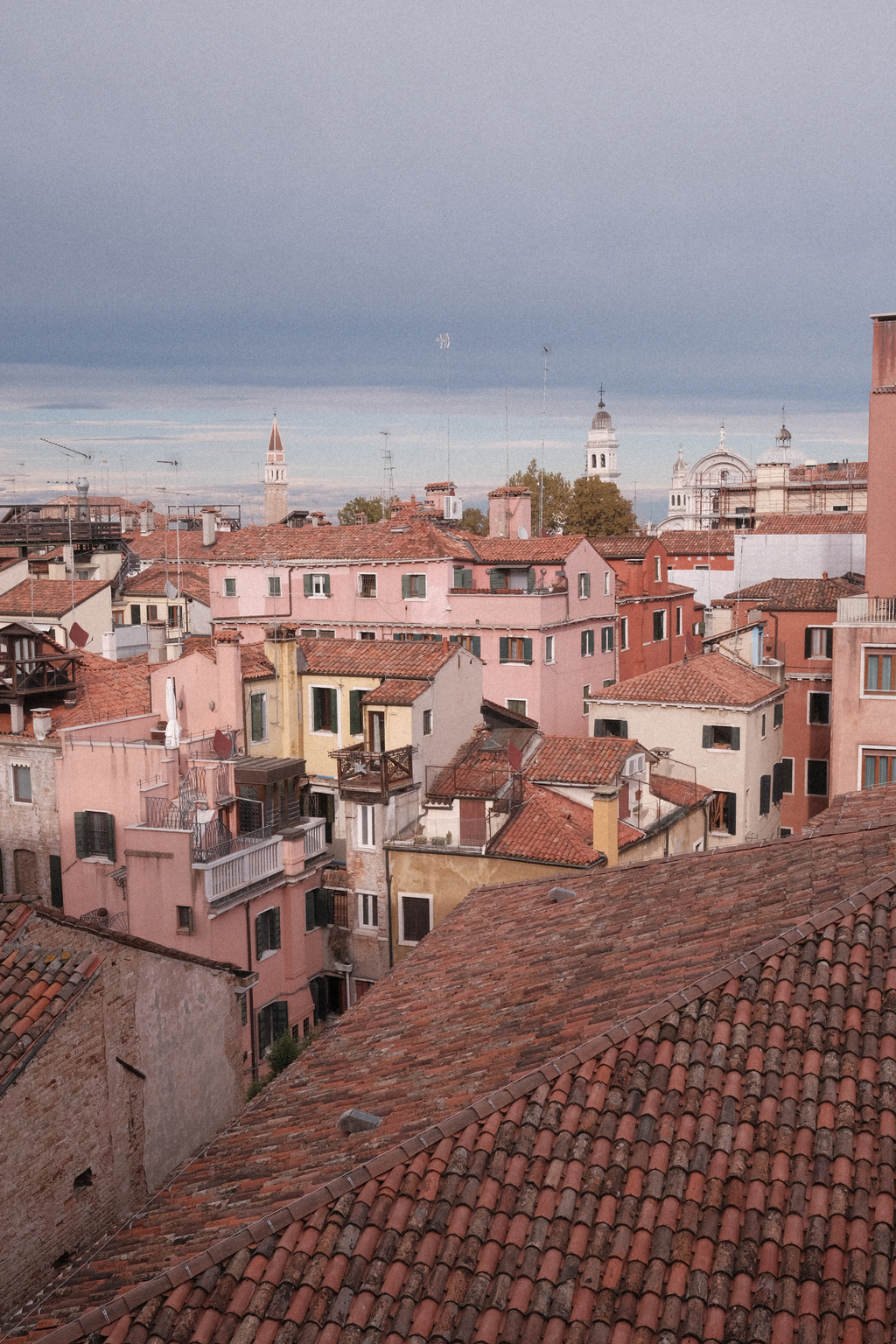 A view of the rooftops of Venice near Doge's palace